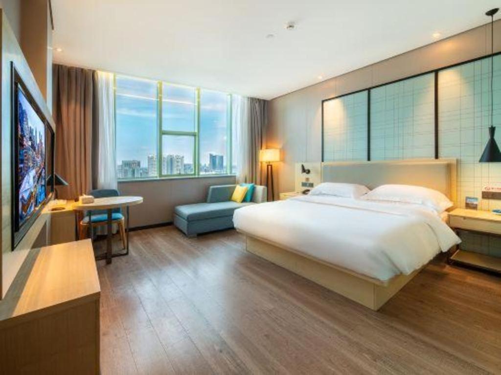 Echarm Hotel Yangjiang Baili Plaza Extérieur photo