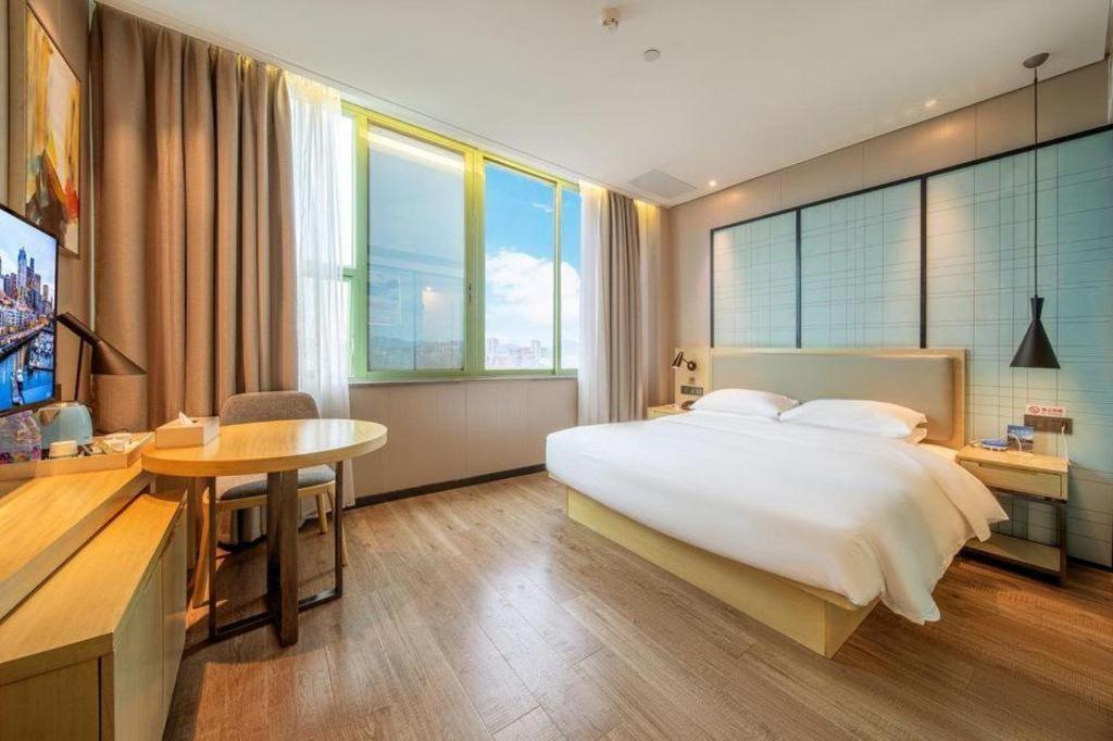 Echarm Hotel Yangjiang Baili Plaza Extérieur photo